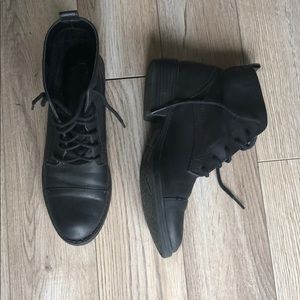 Ankle black booties!